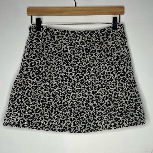 Abercrombie & Fitch Leopard Tapestry Jacquard A-Line Mini Skirt 6 - Picture 2 of 8